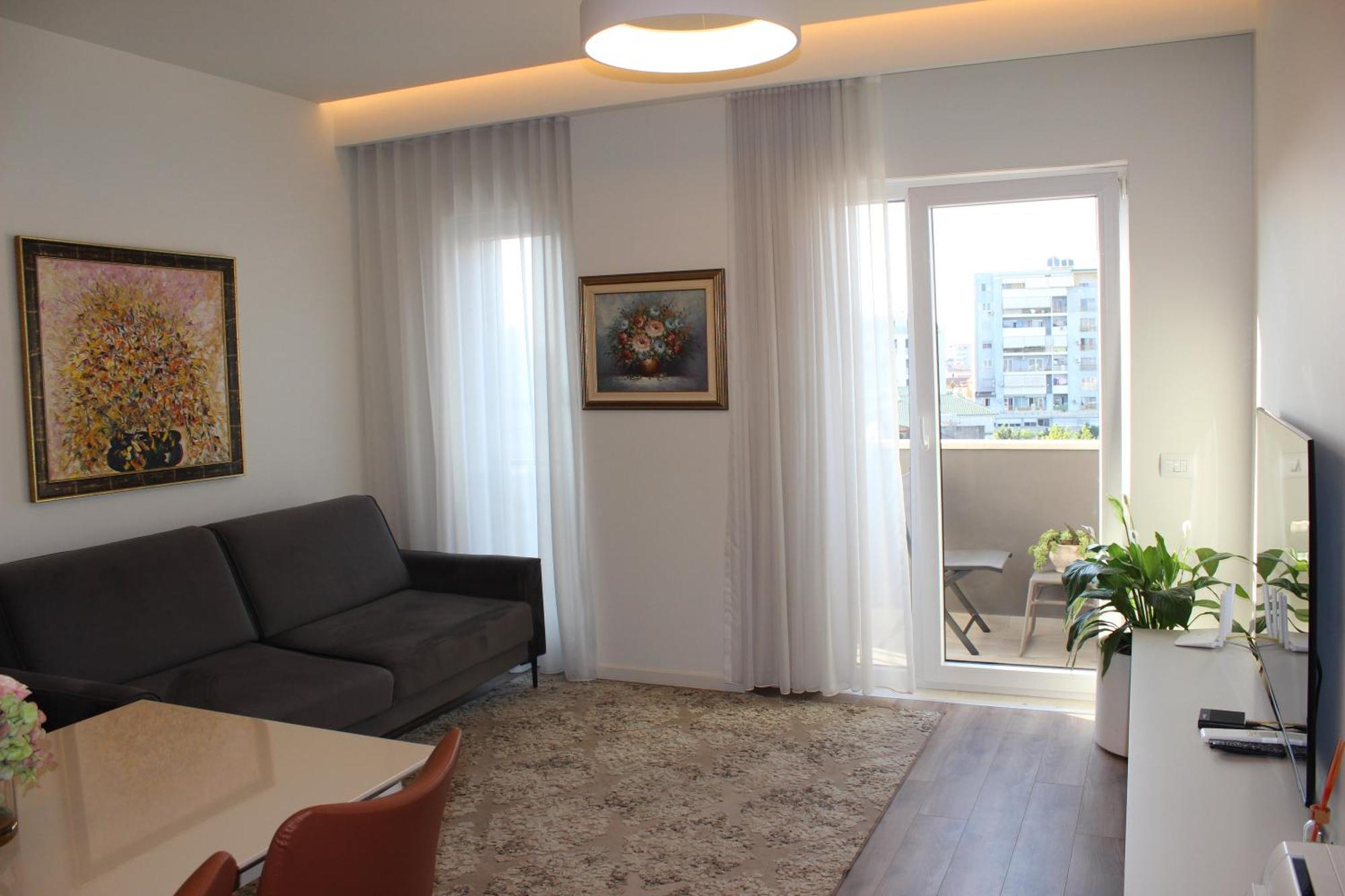 Delight Apartment Tirana Exteriör bild
