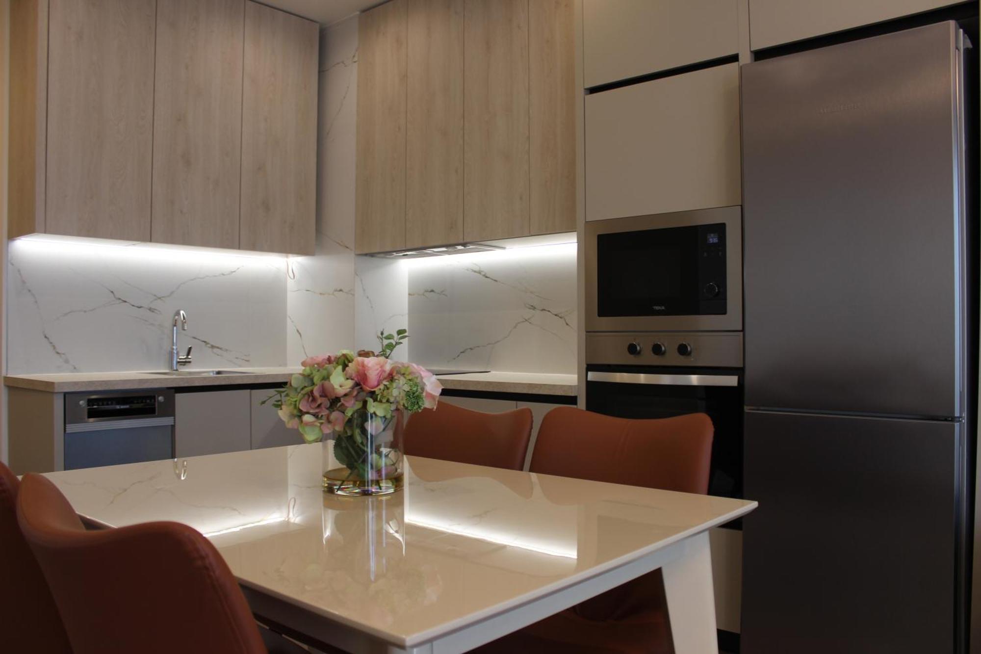 Delight Apartment Tirana Exteriör bild